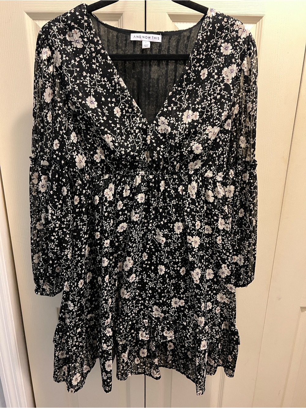 AND NOW THIS Black Floral Long Sleeve Dress